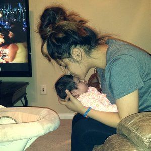 Meet your Posher, Ana